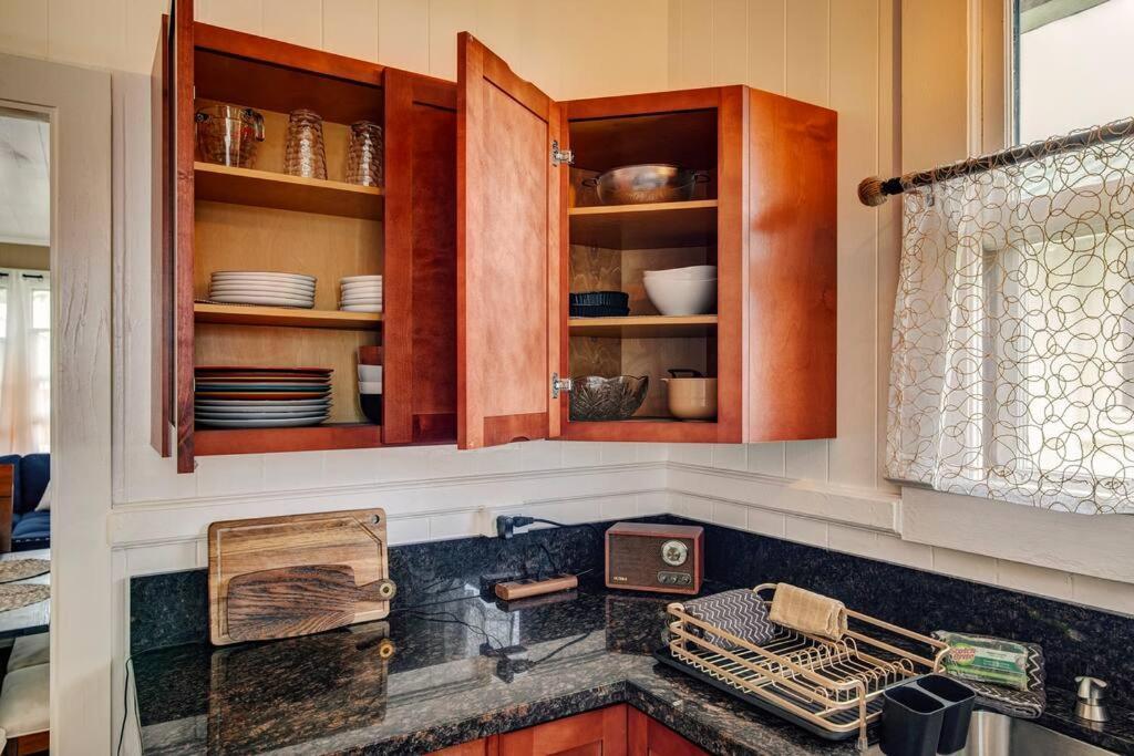 New Paddler'S Inn- 3Br Hilo Downtown Екстериор снимка